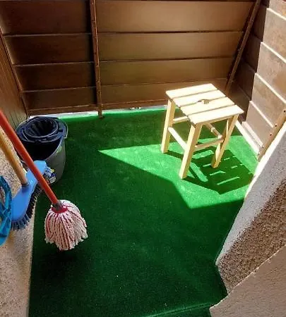 Avec Balcon Face A La Montagne Apartment