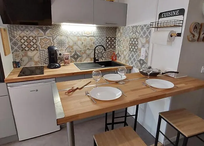 Avec Balcon Face A La Montagne Apartmán *