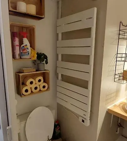 Avec Balcon Face A La Montagne Apartman *