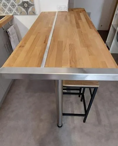 Appartamento Avec Balcon Face à La Montagne *